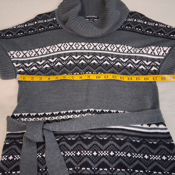 Fashion Bug Chunky Short Sleeve cowl neck gray fair Isle belted sweater Tunic S - Picture 2 of 8